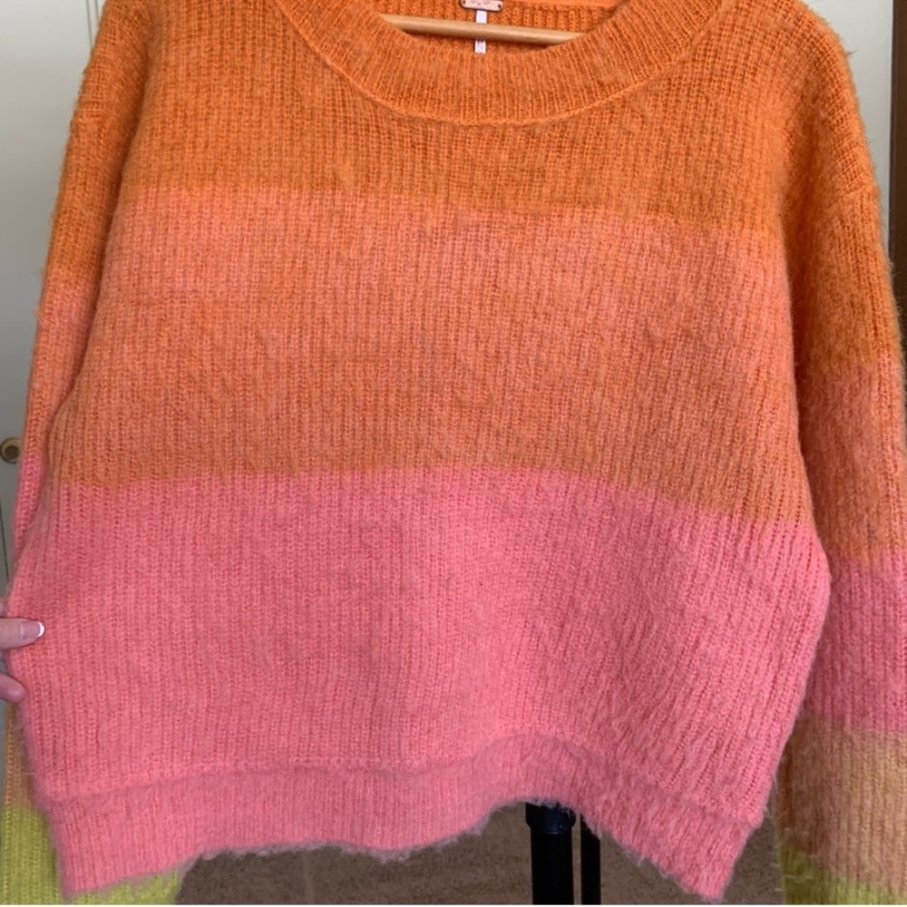 Free People Autumn Sky Ombre Sweater wool blend peach orange pink medium - Picture 11 of 12